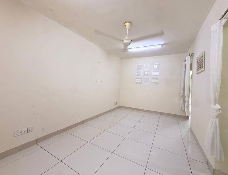 Apartment for Sale at Pangsapuri Semarak - Amirul Nasyriq - Living Room - PropertyGuru.com.my
