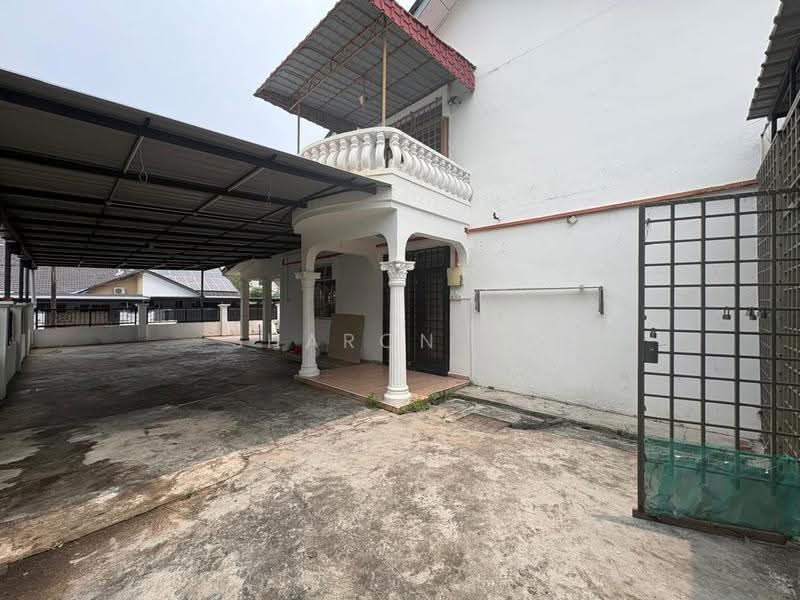 Rumah Berkembar untuk Dijual di Taman Megah Ria (Masai) - Sharon Ng - Exterior - PropertyGuru.com.my