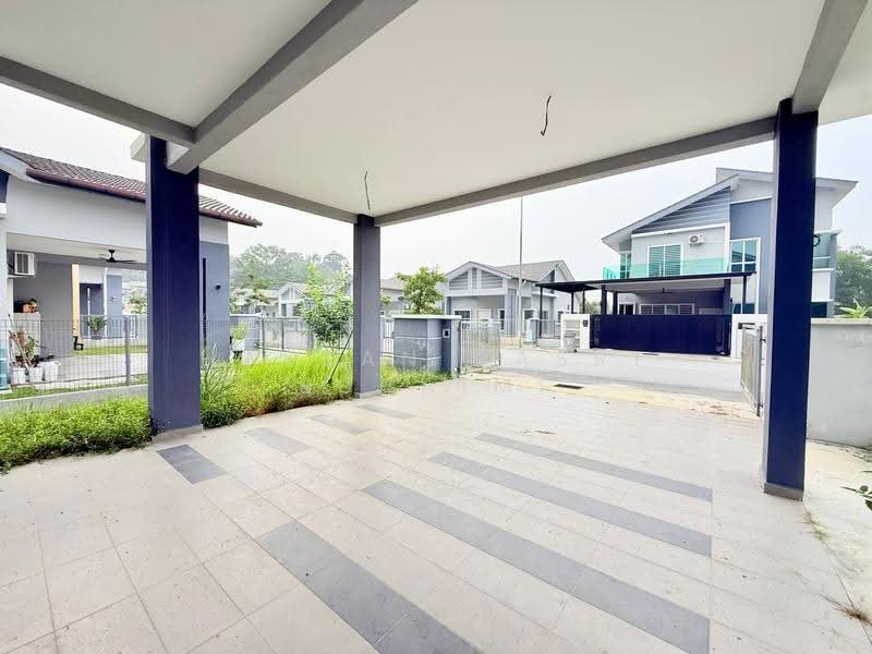 Bungalow House for Sale in Seremban (Negeri Sembilan) - Hassan Basri Suhaimi - Exterior - PropertyGuru.com.my
