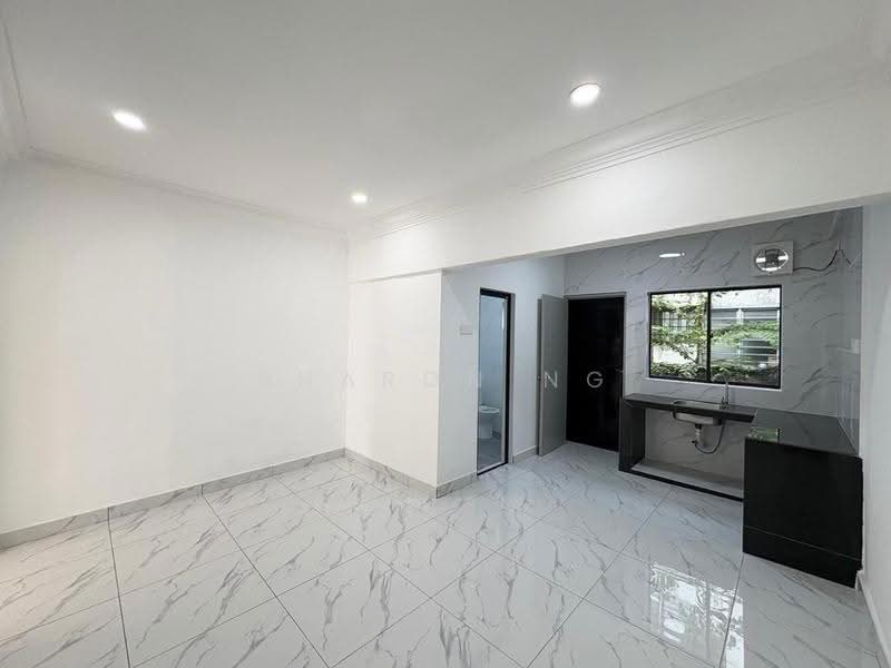 Rumah Teres 2-Tingkat untuk Dijual di Taman Pancasila (Kulai) - Sharon Ng - Bathroom - PropertyGuru.com.my