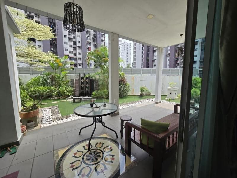 Vila Berkembar untuk Disewa di Bukit Kerinchi (Pantai) - AUDREY NG - Garden - PropertyGuru.com.my