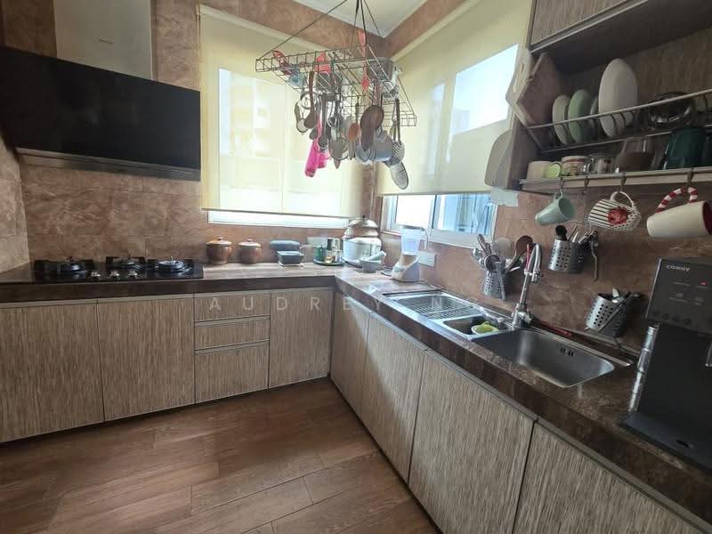 Vila Berkembar untuk Disewa di Bukit Kerinchi (Pantai) - AUDREY NG - Kitchen - PropertyGuru.com.my