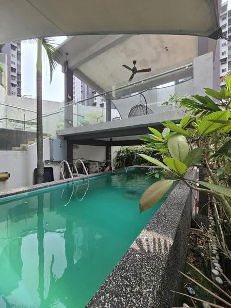 Vila Berkembar untuk Disewa di Bukit Kerinchi (Pantai) - AUDREY NG - Pool - PropertyGuru.com.my