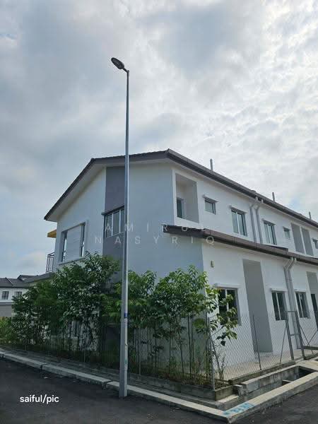 2-storey Terraced House for Sale in Desa Seri Setia (Sepang) - Amirul Nasyriq - Exterior - PropertyGuru.com.my