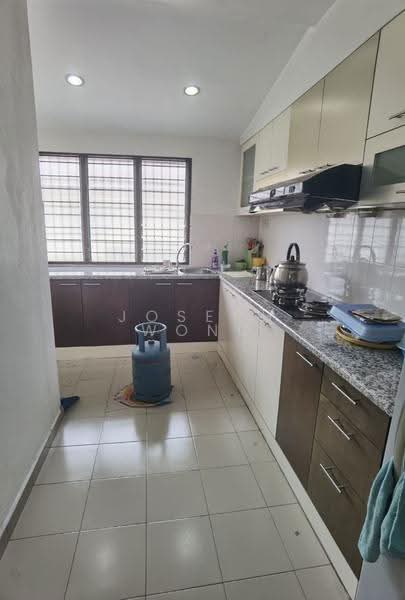 Rumah Teres 2-Tingkat untuk Dijual di Taman Pengkalan Utama (Ipoh) - Joseph Wong - Kitchen - PropertyGuru.com.my
