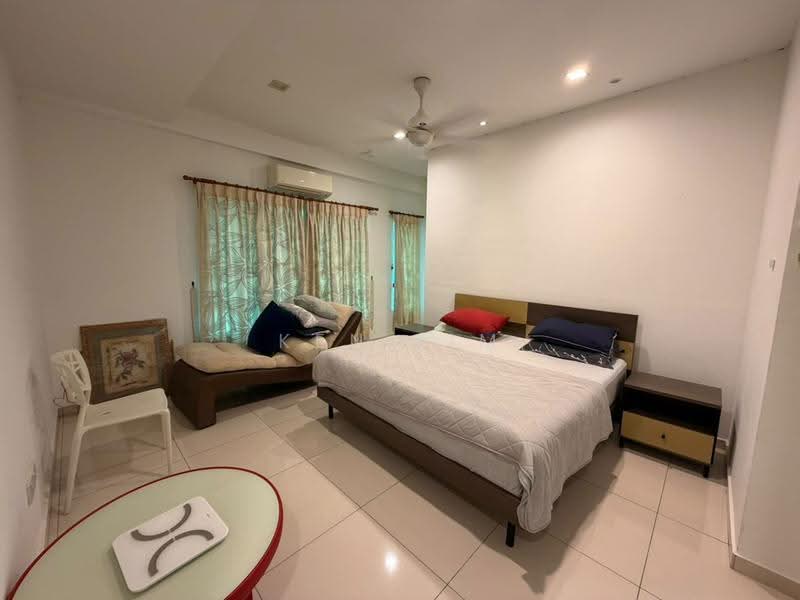 Rumah Teres 2-Tingkat untuk Disewa di Sungai Long (Bandar Sungai Long) - Ken Lim - Bedroom - PropertyGuru.com.my