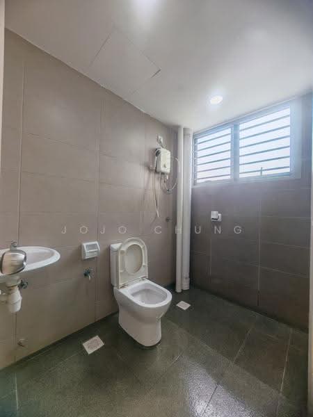 Service Residence for Rent at ARC @ Austin Hills - Jojo Chung - Bathroom - PropertyGuru.com.my
