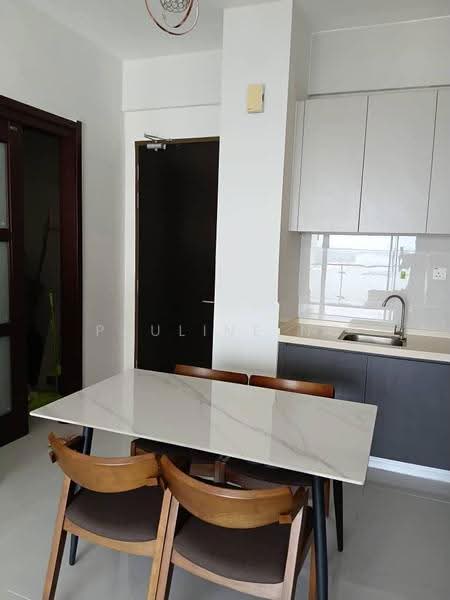Condominium for Rent at Bay Point @ Country Garden Danga Bay - Pauline Ng - Dining Room - PropertyGuru.com.my