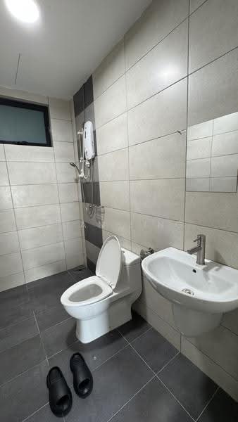 Service Residence for Sale at Molek Regency - Tuan Ling - Bathroom - PropertyGuru.com.my