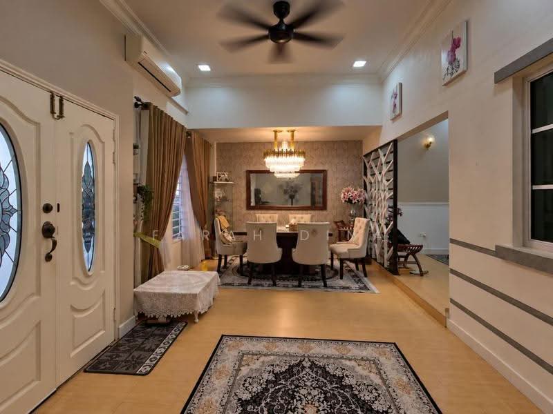 Rumah Teres 1-Tingkat untuk Dijual di Sungai Buloh (Selangor) - Farah Dina - Dining Room - PropertyGuru.com.my