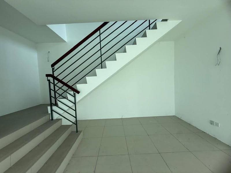 Rumah Berkembar untuk Dijual di Panorama Lapangan Saujana (Green Park) (Ipoh) - Joseph Wong - PropertyGuru.com.my