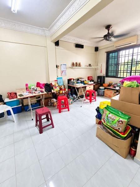 Pangsapuri untuk Dijual di Sri Ilham - Bess Wong - Living Room - PropertyGuru.com.my