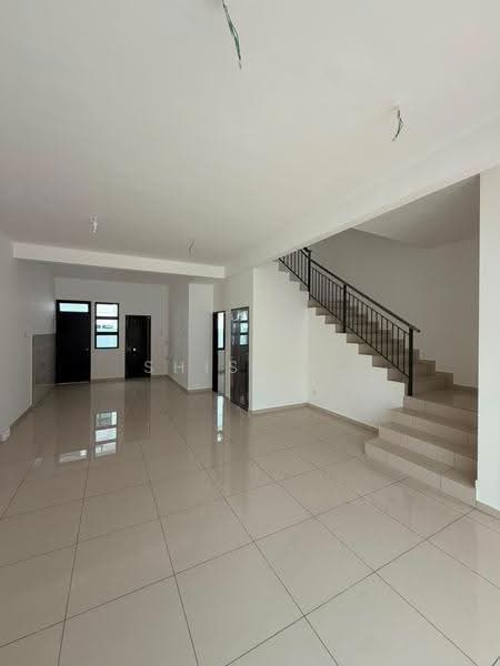2-storey Terraced House for Sale in Taman Austin Duta (Tebrau) - Shishi . - PropertyGuru.com.my