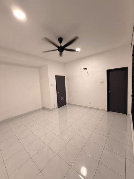 2-storey Terraced House for Sale in Taman Austin Duta (Tebrau) - Shishi . - Interior - PropertyGuru.com.my