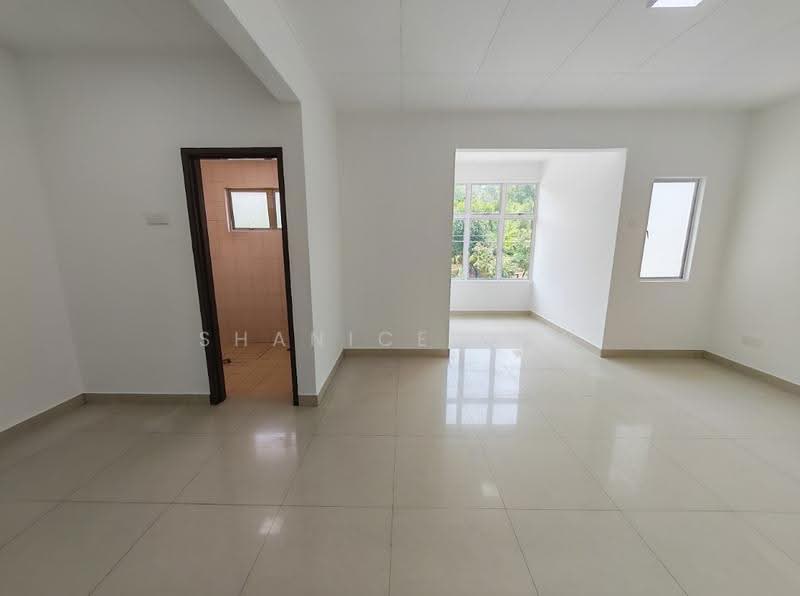 Rumah Teres 2-Tingkat untuk Dijual di TAMAN PUCHONG UTAMA (Puchong) - Shanice Low - Bathroom - PropertyGuru.com.my