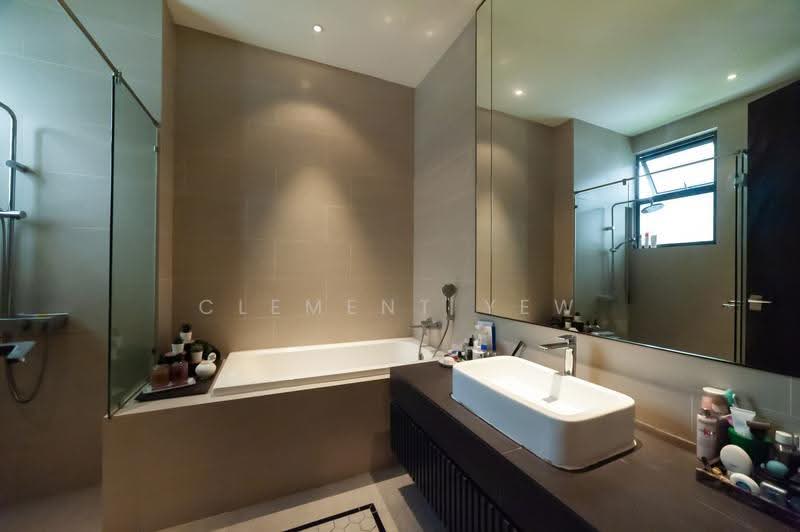 Semi-Detached House for Sale in Setia Alam (Selangor) - Clement Yew - Bathroom - PropertyGuru.com.my