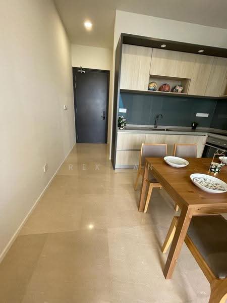 Kediaman Servis untuk Disewa di 10 Stonor - Rex Tan - Dining Room - PropertyGuru.com.my