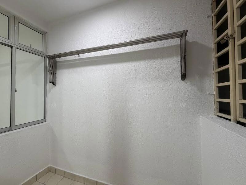 Apartment for Sale at Putatan Platinum Apartment - Mun Siew Liaw - Balcony - PropertyGuru.com.my
