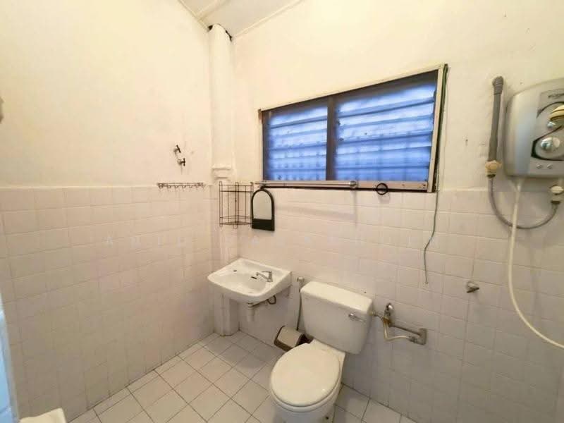 Rumah Teres 2.5-Tingkat untuk Dijual di Taman Rasmi Jaya (Ulu Kelang) - Abid Sabarudin - Bathroom - PropertyGuru.com.my