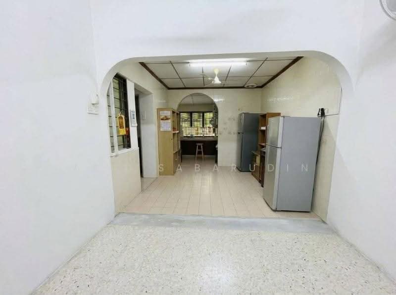 Rumah Teres 2.5-Tingkat untuk Dijual di Taman Rasmi Jaya (Ulu Kelang) - Abid Sabarudin - Kitchen - PropertyGuru.com.my