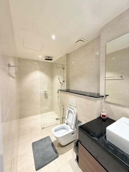 Kondominium untuk Dijual di Jesselton Residences - Jzellyn Ma - Bathroom - PropertyGuru.com.my