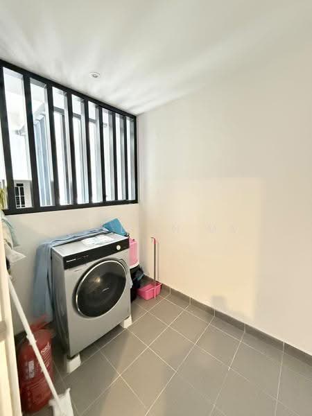 Kondominium untuk Dijual di Jesselton Residences - Jzellyn Ma - Interior - PropertyGuru.com.my