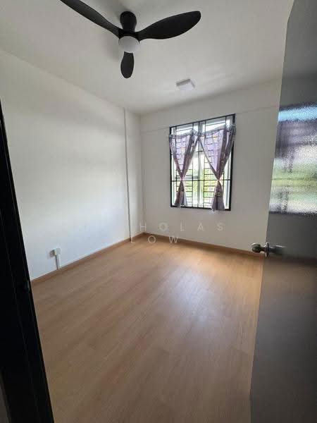 Apartment for Rent at Pangsapuri Pulai Mutiara 3 - Nicholas Low - Interior - PropertyGuru.com.my