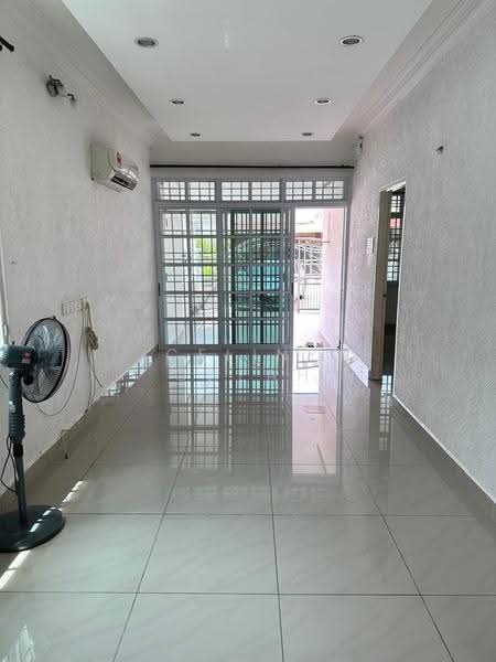 1-storey Terraced House for Sale in Sungai Ara (Penang) - Celine Cheah - Entrance - PropertyGuru.com.my