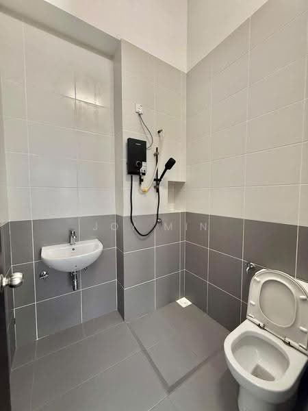 2-storey Terraced House for Rent in Eco Botanic 2 (Iskandar Puteri (Nusajaya)) - Joy Min - Bathroom - PropertyGuru.com.my