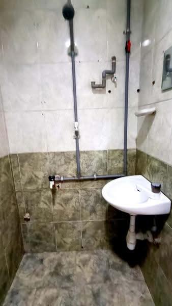 Flat for Sale at Seri Pulai - Ken Lim - Bathroom - PropertyGuru.com.my