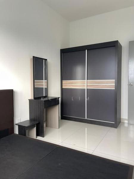 Service Residence for Sale at Traders Park - Ken Lim - Bedroom - PropertyGuru.com.my