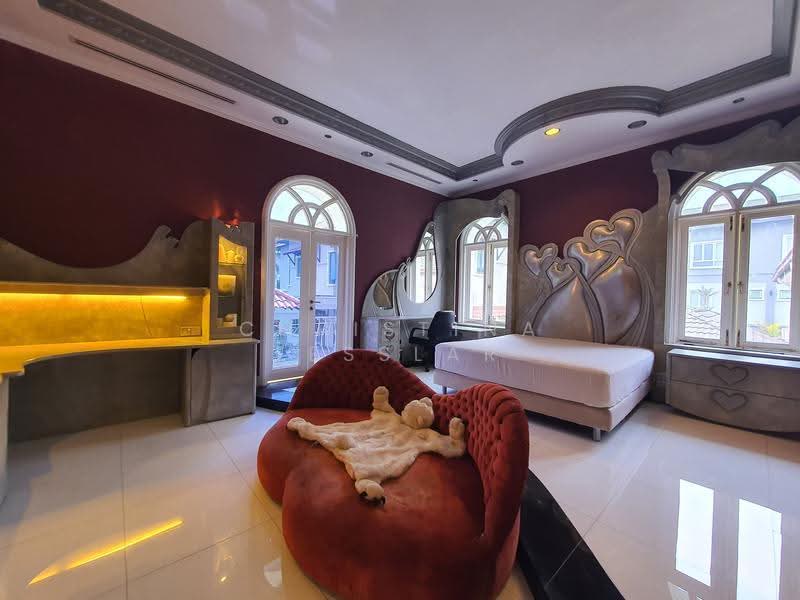 Princess Suite