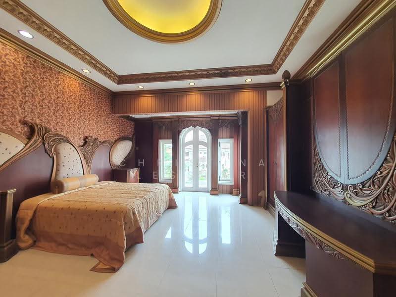 Master Suite