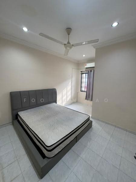 Rumah Teres 2-Tingkat untuk Disewa di Permas Jaya (Johor) - Foo Jun Tao - Bedroom - PropertyGuru.com.my