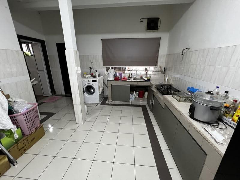 Terraced House for Rent in Taman Cheras Indah (Ampang) - Eric Teh - Kitchen - PropertyGuru.com.my