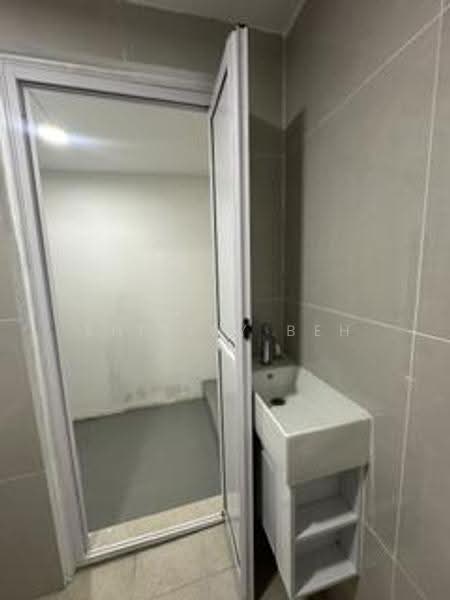Kedai untuk Dijual di George Town (Penang) - Shirley Beh - Bathroom - PropertyGuru.com.my