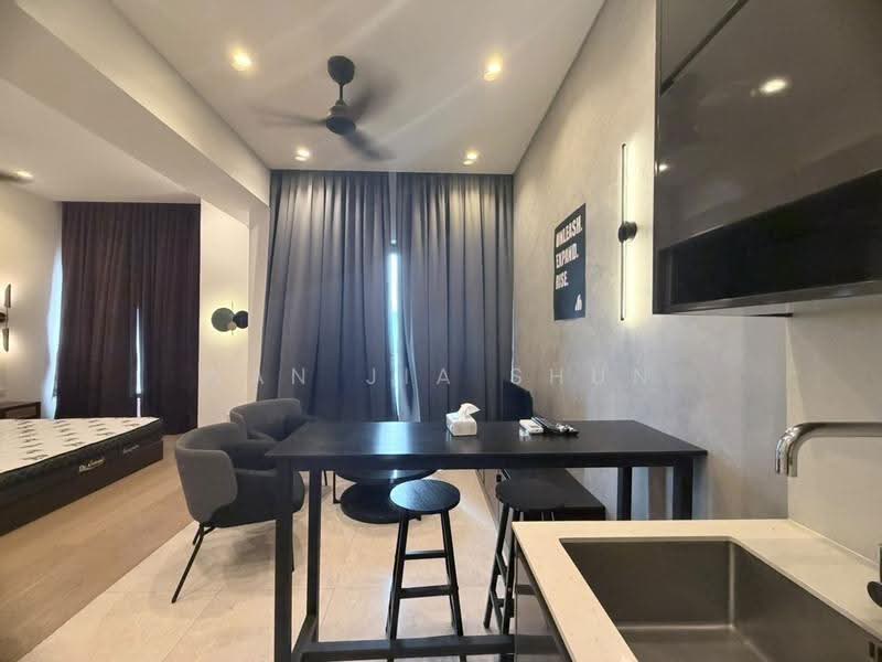 Kediaman Servis untuk Disewa di Lucentia Residences - Wan Jia Shun - Dining Room - PropertyGuru.com.my