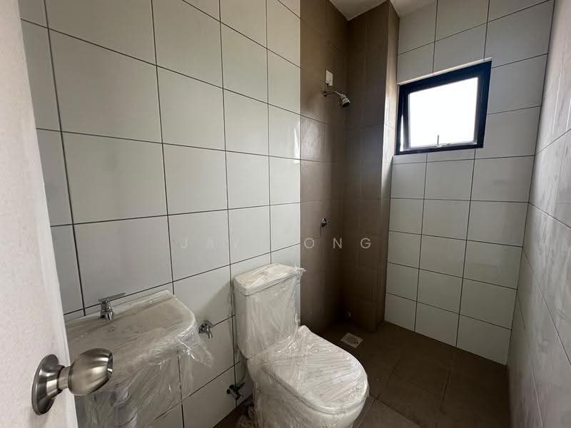 2-storey Terraced House for Sale in Taman Desa Permai (Kapar) - Jay Yong - Bathroom - PropertyGuru.com.my