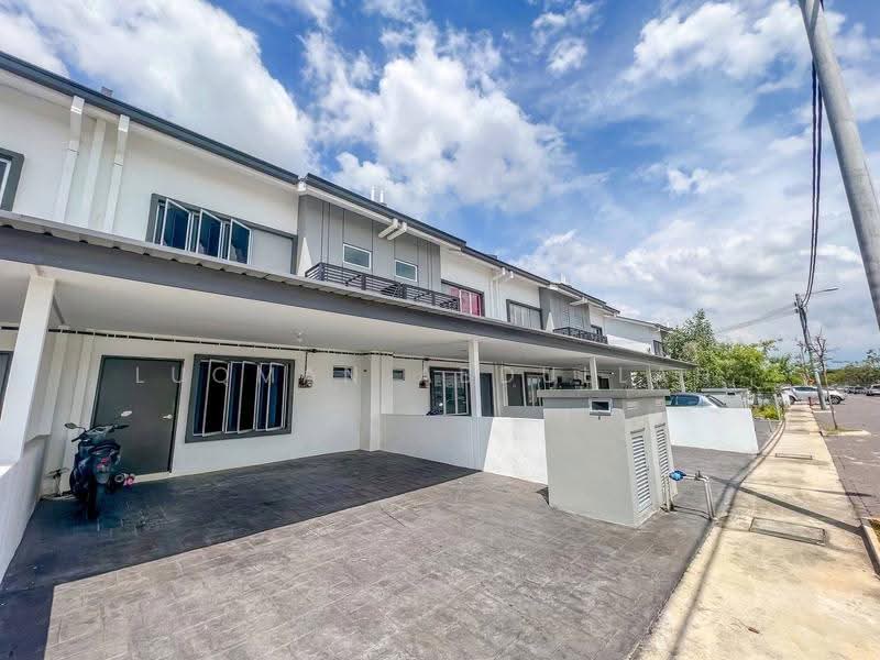 2-storey Terraced House for Sale in Kuala Selangor (Selangor) - Luqman Abdullah - PropertyGuru.com.my