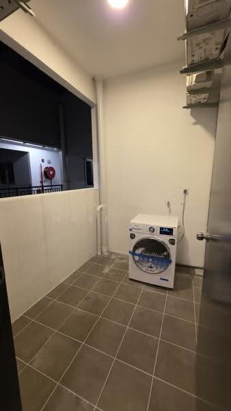 Kondominium untuk Disewa di Suasana Aman - Mark Lee - Balcony - PropertyGuru.com.my