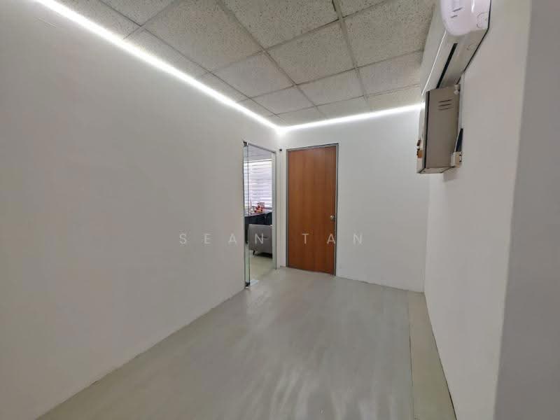 Kedai / Pejabat untuk Dijual di Desa Petaling (Kuala Lumpur) - Sean Tan - Interior - PropertyGuru.com.my