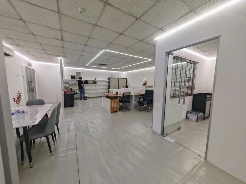 Kedai / Pejabat untuk Dijual di Desa Petaling (Kuala Lumpur) - Sean Tan - Interior - PropertyGuru.com.my