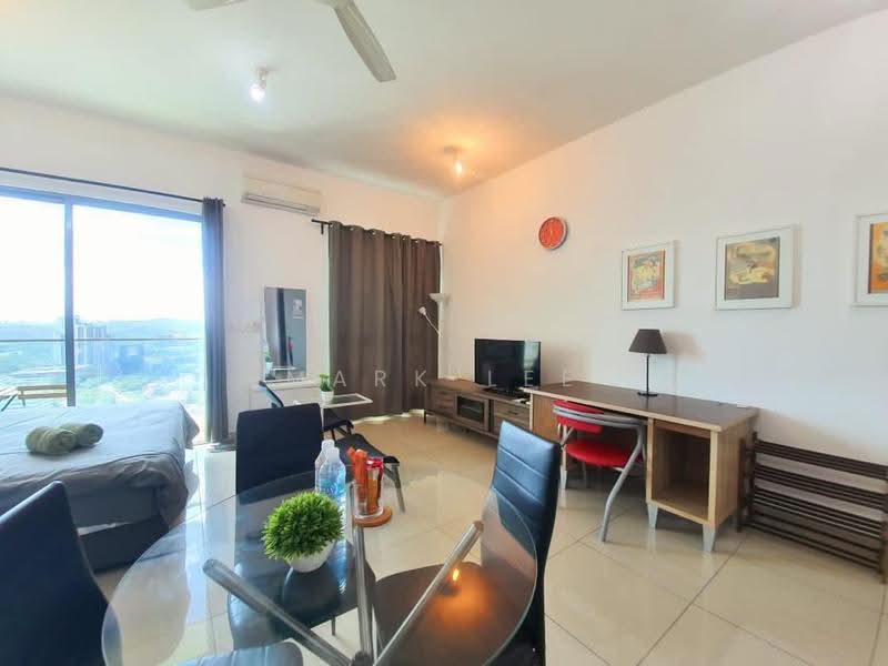 Kediaman Servis untuk Disewa di Cybersquare - Mark Lee - Living Room - PropertyGuru.com.my