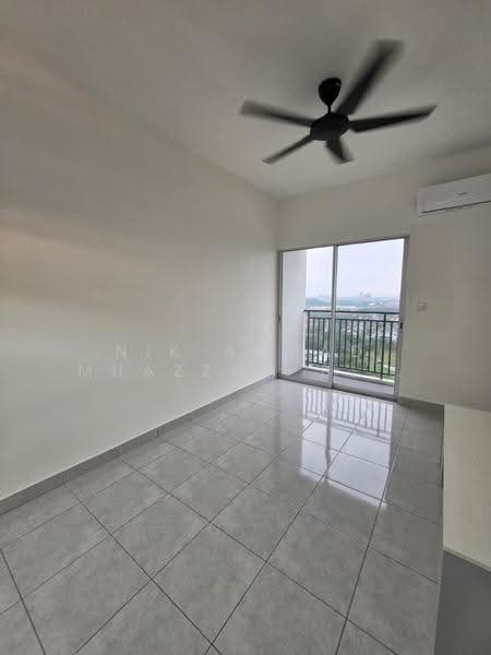 Rumah Flat untuk Disewa di Idaman Cahaya 1 - Nik Ahmad Muazzam Bin Nik Mazlan - Balcony - PropertyGuru.com.my
