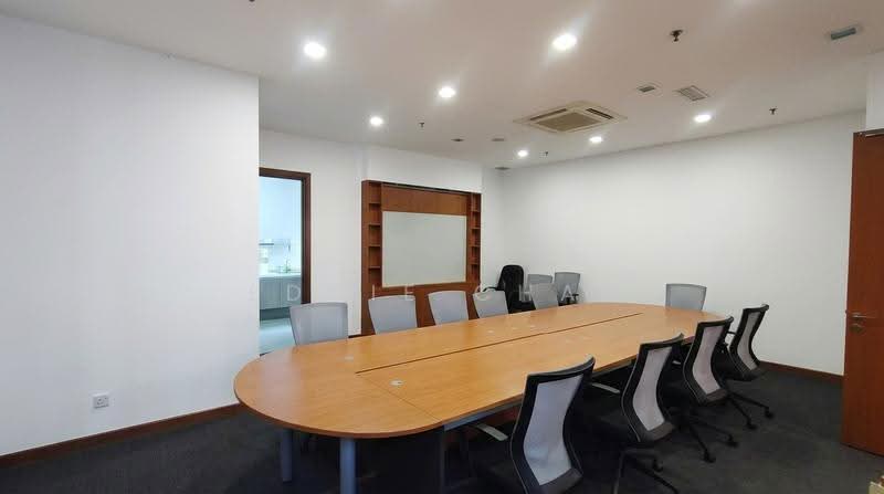 Pejabat untuk Disewa di Petaling Jaya (Selangor) - Eddie Chai - Meeting Room - PropertyGuru.com.my