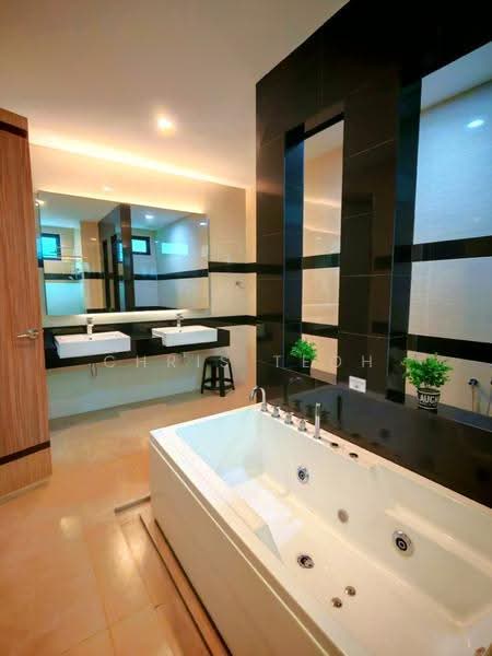 Semi-Detached House for Sale in Batu Ferringhi (Penang) - Chris Teoh - Bathroom - PropertyGuru.com.my