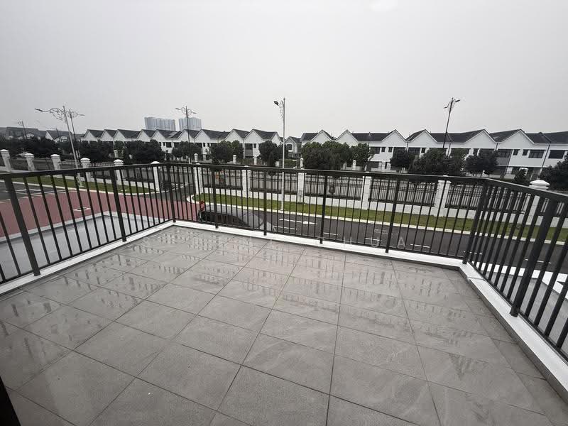 2-storey Terraced House for Rent in Taman Ekoflora (Johor Bahru) - Serene Chua - Balcony - PropertyGuru.com.my