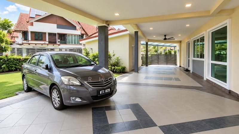 Rumah Teres 2-Tingkat untuk Dijual di Bandar Kinrara (Selangor) - Derrick Chia - Exterior - PropertyGuru.com.my