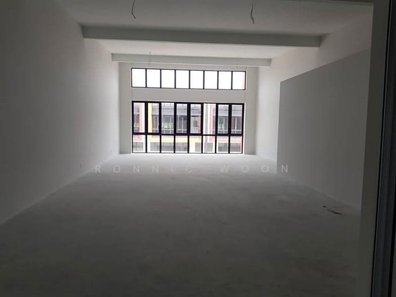 Terrace Factory for Sale in Seksyen 32 (Shah Alam) - Ronnic Woon - Interior - PropertyGuru.com.my