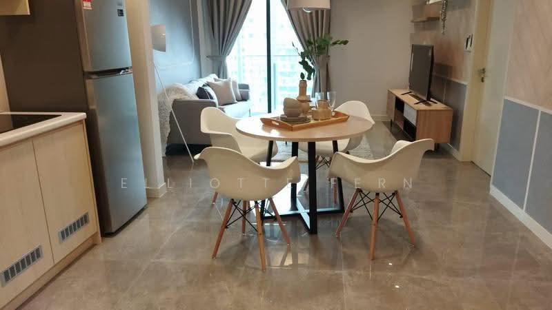 Service Residence for Rent at Ooak Serviced Apartments @ Kiara 163 - Elliotte Fern - Living Room - PropertyGuru.com.my